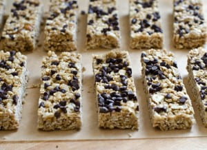Dark choco chip oat bars