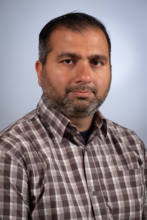 督军Choudhury